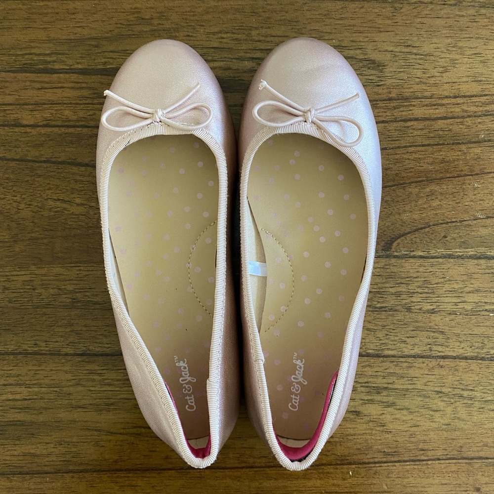 Girls Size 2 Cat & Jack Ballet Flats